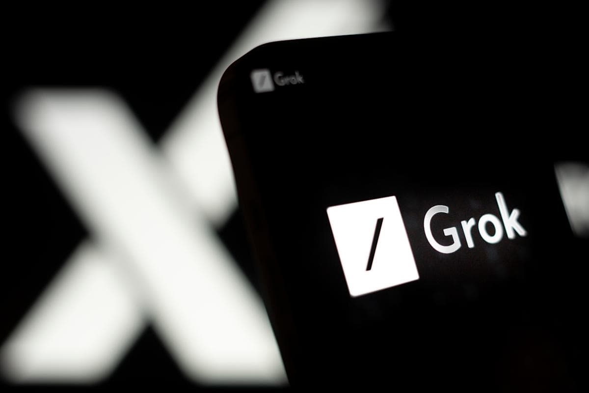 Grok s'apprête à éditer vos tableurs : fuite révèle l'offensive d'xAI contre Google et Microsoft